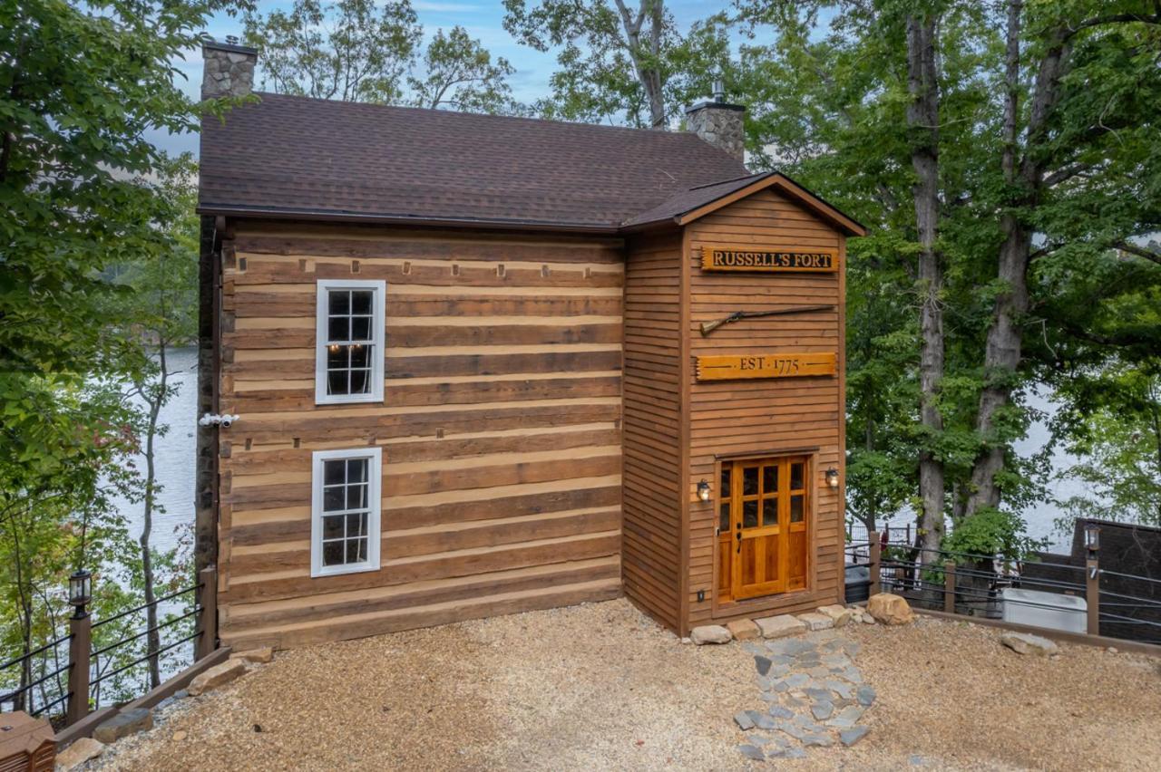 Russell'S Fort At White Oak Point: Historical Cabin On Lake Lure, Luxury, Direct Lake Access! Villa Buitenkant foto