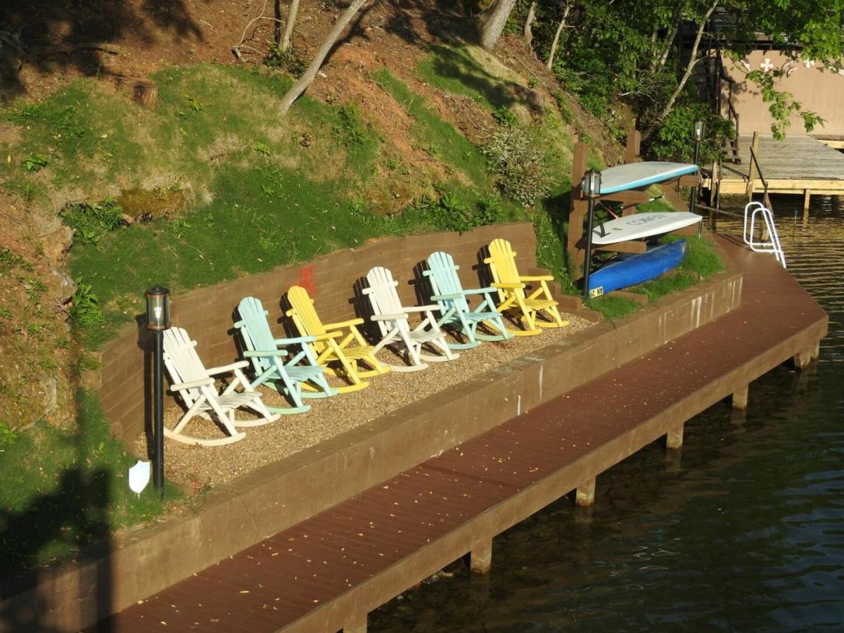 Russell'S Fort At White Oak Point: Historical Cabin On Lake Lure, Luxury, Direct Lake Access! Villa Buitenkant foto