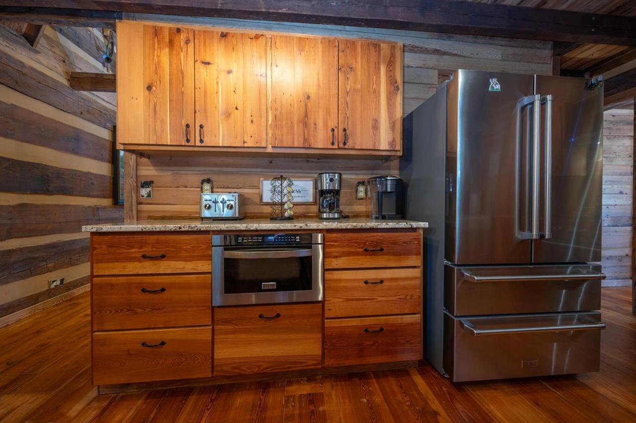 Russell'S Fort At White Oak Point: Historical Cabin On Lake Lure, Luxury, Direct Lake Access! Villa Buitenkant foto