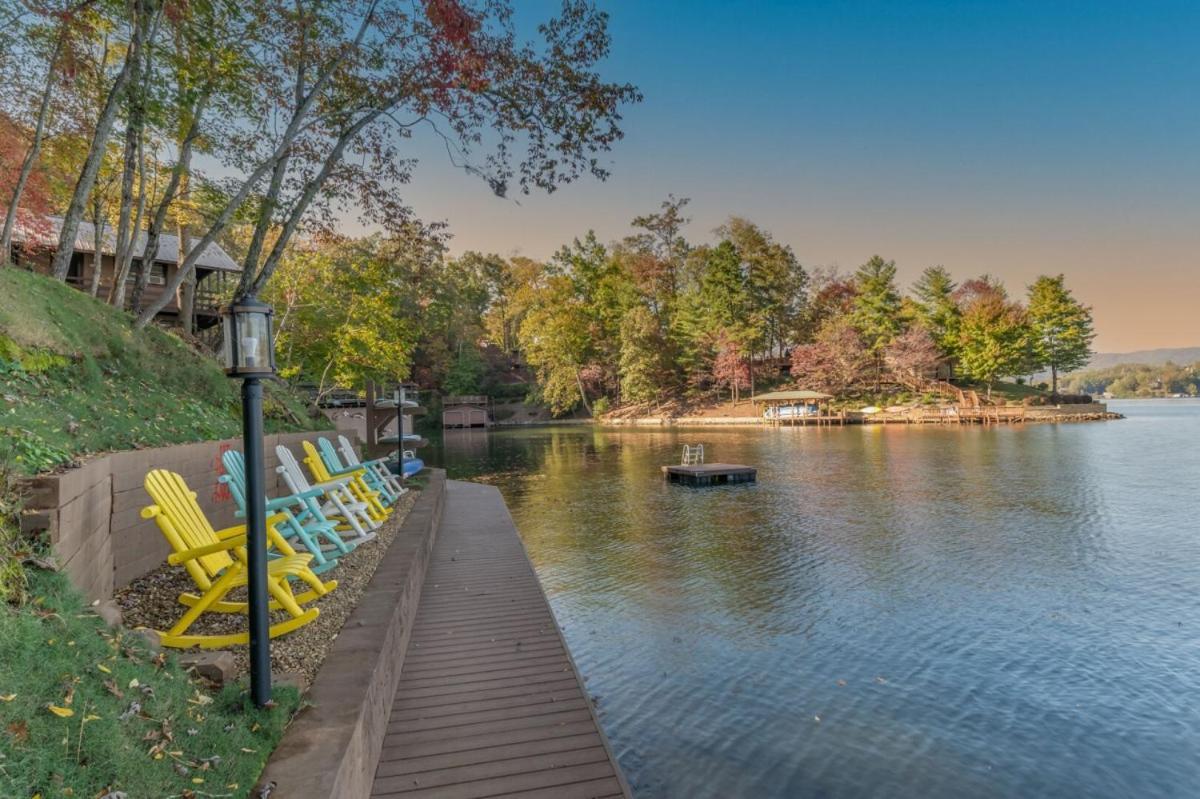 Russell'S Fort At White Oak Point: Historical Cabin On Lake Lure, Luxury, Direct Lake Access! Villa Buitenkant foto