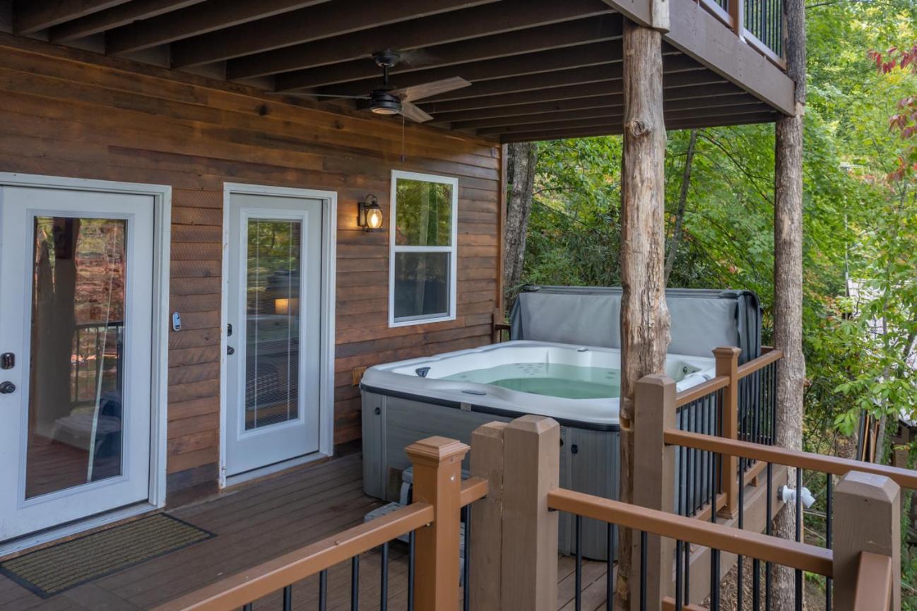 Russell'S Fort At White Oak Point: Historical Cabin On Lake Lure, Luxury, Direct Lake Access! Villa Buitenkant foto